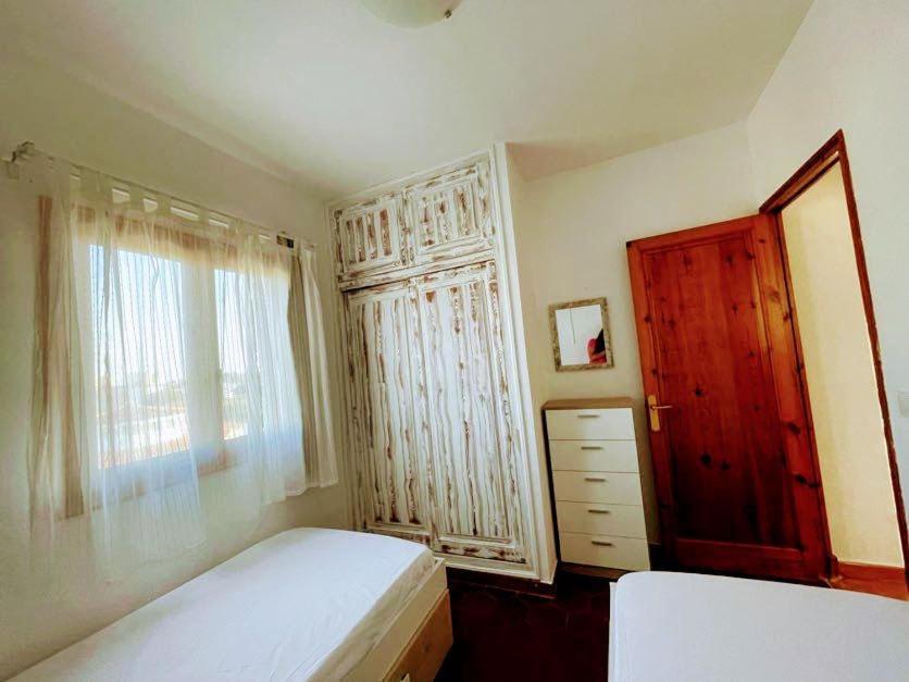 Precioso Apartamento Residencial Con Piscina Cala En Porter  Екстериор снимка